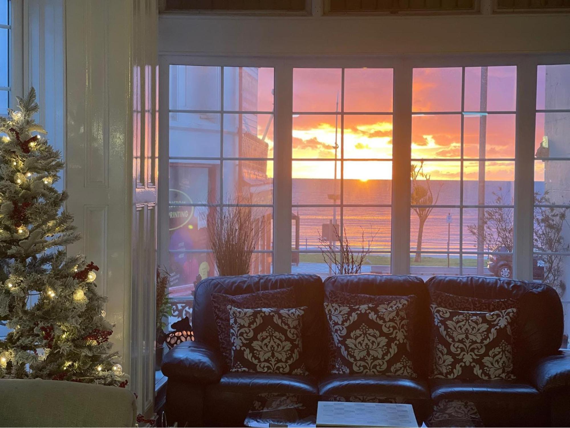 Edelweiss Guest House ダグラス エクステリア 写真